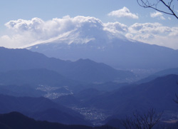 麻生山山頂から見た富士山(40代からの山岳サイクリング〔MTBサイクリング〕コース紹介)